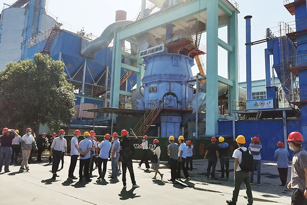 長(zhǎng)城機(jī)械礦粉示范線