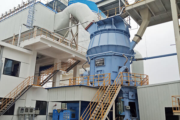 新鄉(xiāng)長城機械為四川客戶承建的年產(chǎn)40萬噸石灰石磨粉生產(chǎn)線項目