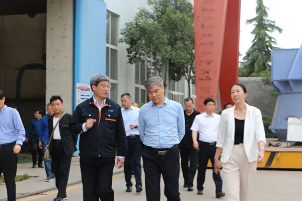 新鄉(xiāng)市委副書記王新軍蒞臨長城公司調(diào)研指導