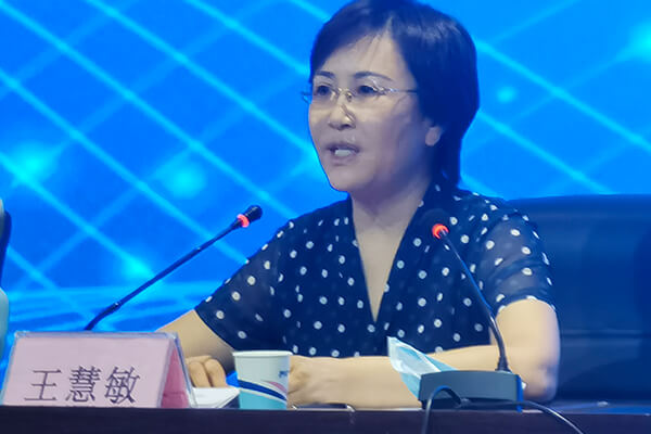 市委副書記、市委教育工作領(lǐng)導(dǎo)小組組長王慧敏