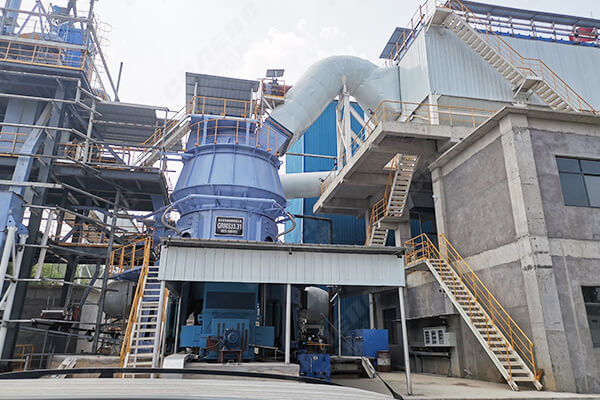 新鄉(xiāng)長(zhǎng)城機(jī)械礦渣立磨