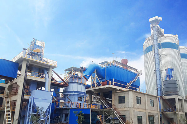 新鄉(xiāng)長城機械立式磨粉機