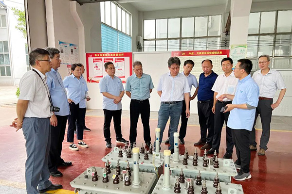 河南科技學(xué)院與新鄉(xiāng)長城集團(tuán)合作交流